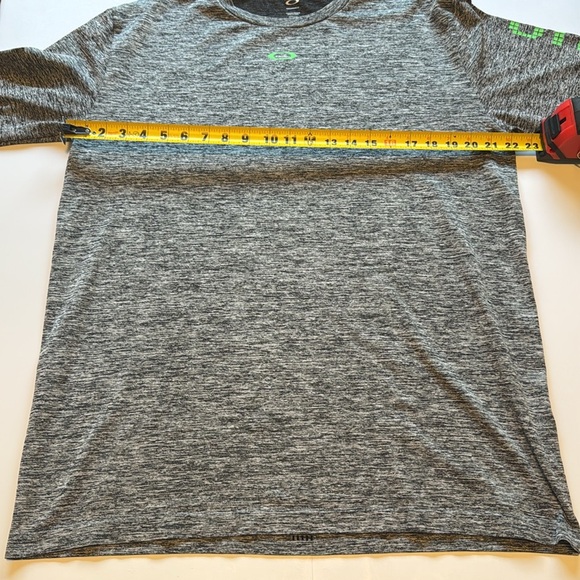 Oakley Gray Long Sleeve Tee with Green Accents - Picture 5 of 6